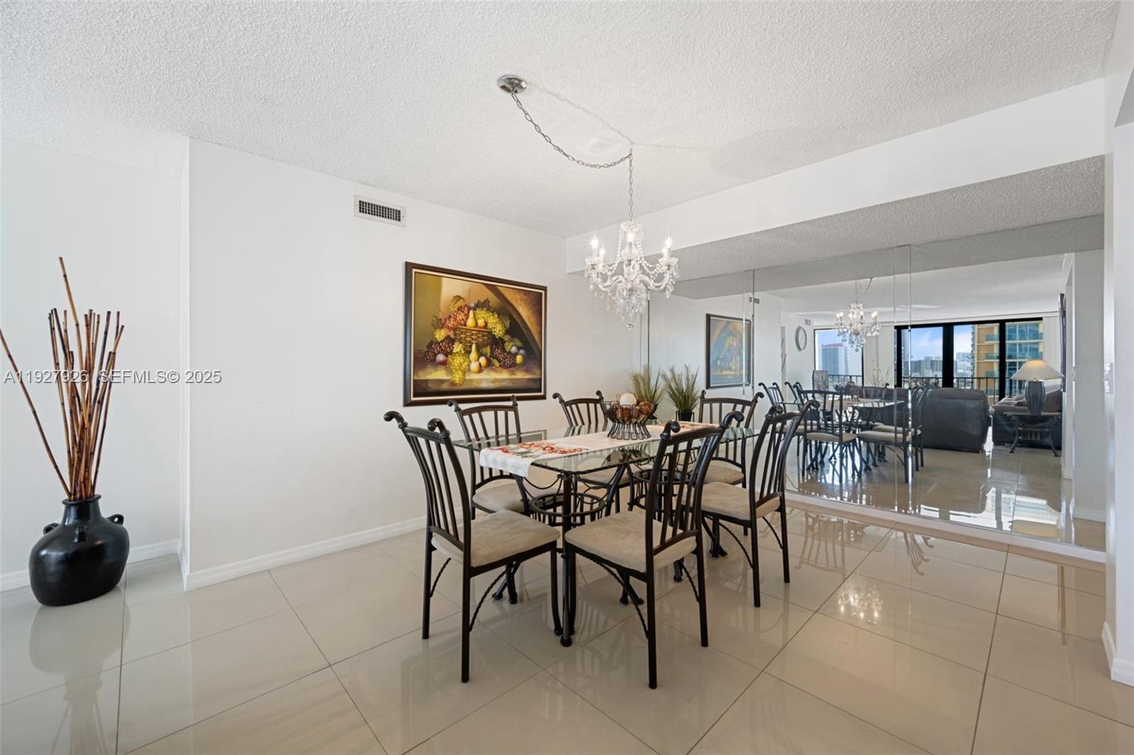 Photo of 2401 Ocean Dr  #1007, Hollywood, Florida, 33019 - 