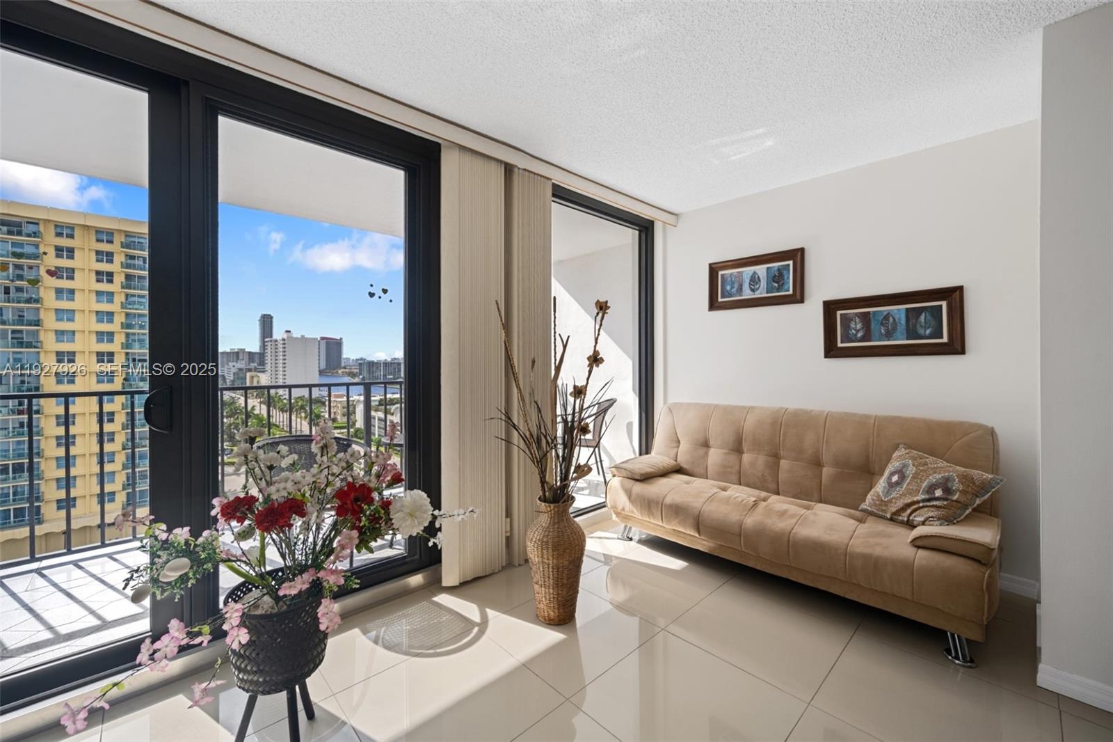 Photo of 2401 Ocean Dr  #1007, Hollywood, Florida, 33019 - 