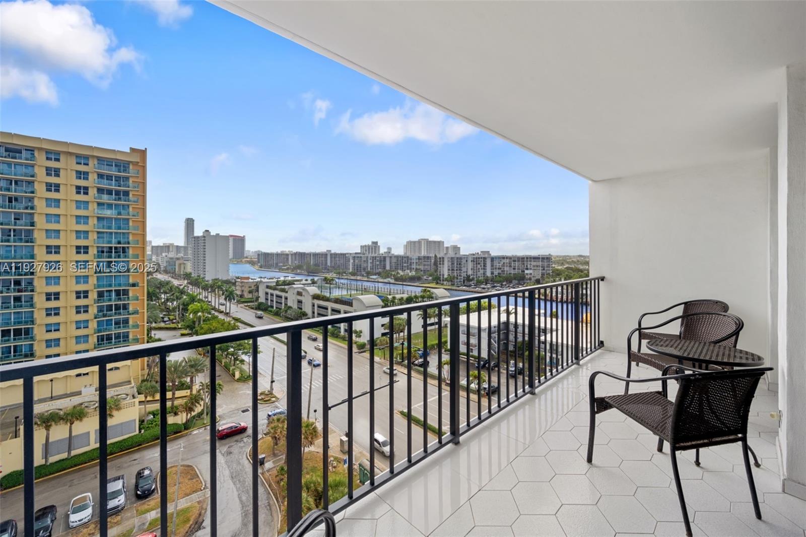 Photo of 2401 Ocean Dr  #1007, Hollywood, Florida, 33019 - 