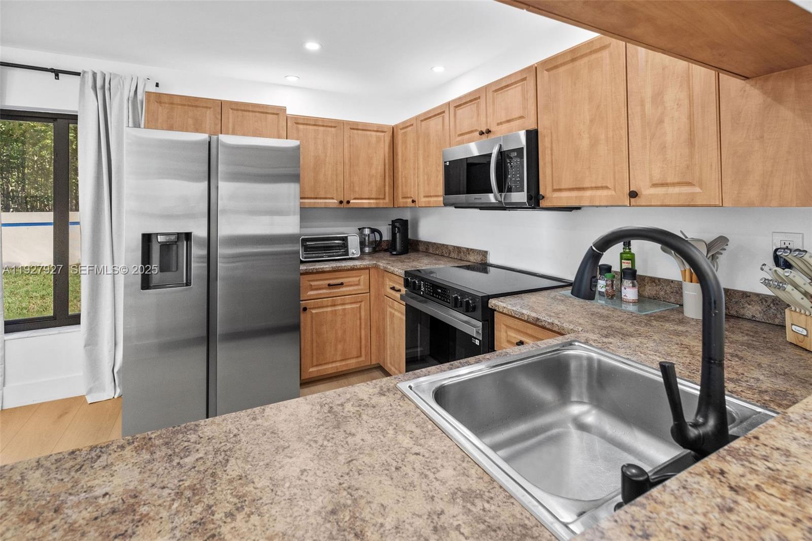 Photo of 21216 Harbor Way (21216), Aventura, Florida, 33180 -