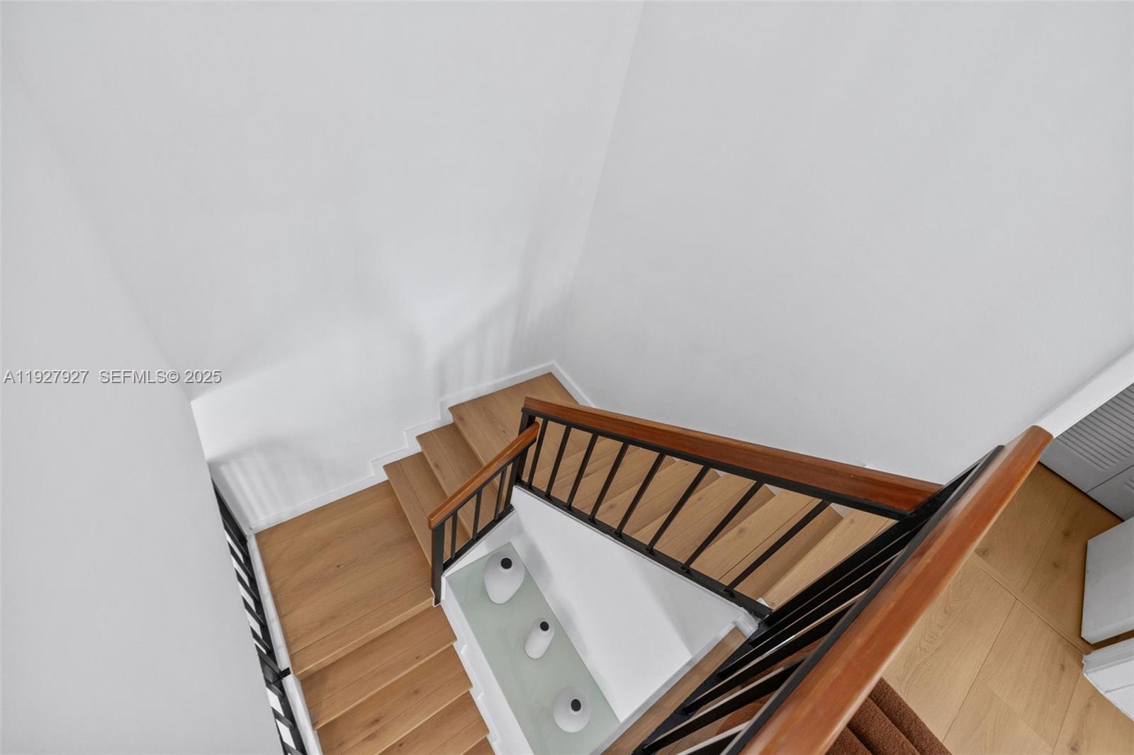 Photo of 21216 Harbor Way (21216), Aventura, Florida, 33180 -