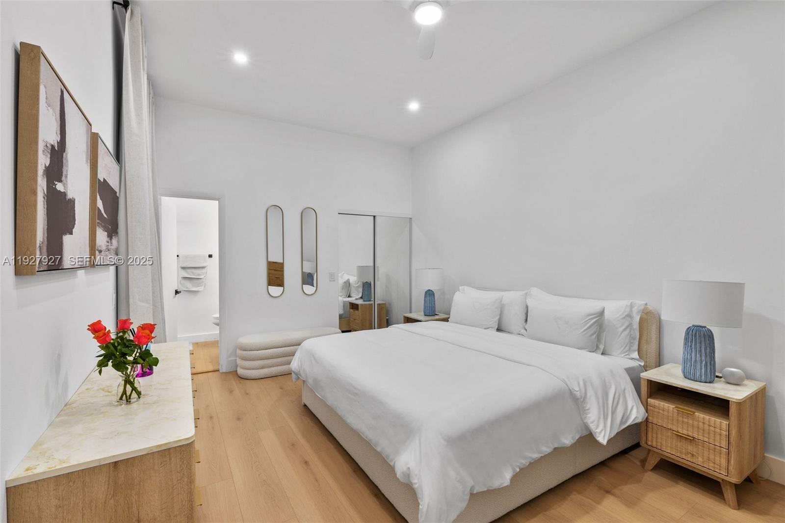 Photo of 21216 Harbor Way (21216), Aventura, Florida, 33180 -