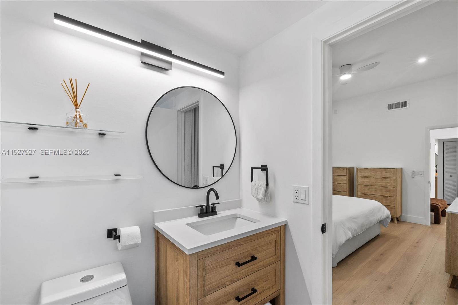 Photo of 21216 Harbor Way (21216), Aventura, Florida, 33180 -