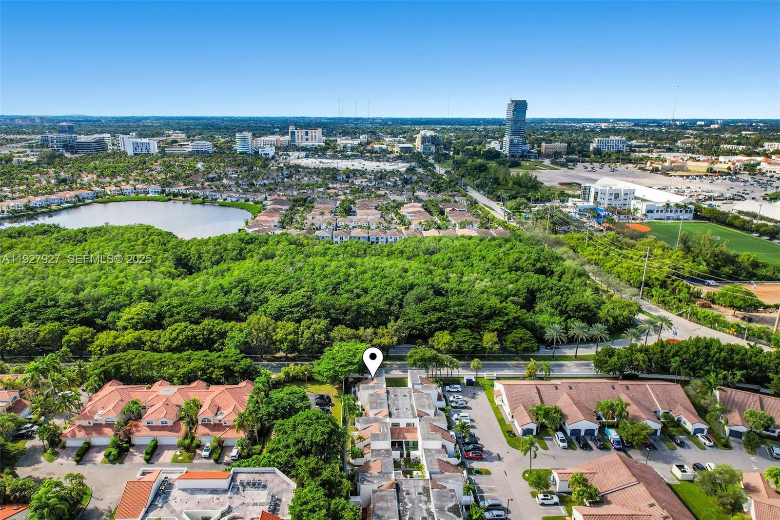 Photo of 21216 Harbor Way (21216), Aventura, Florida, 33180 -