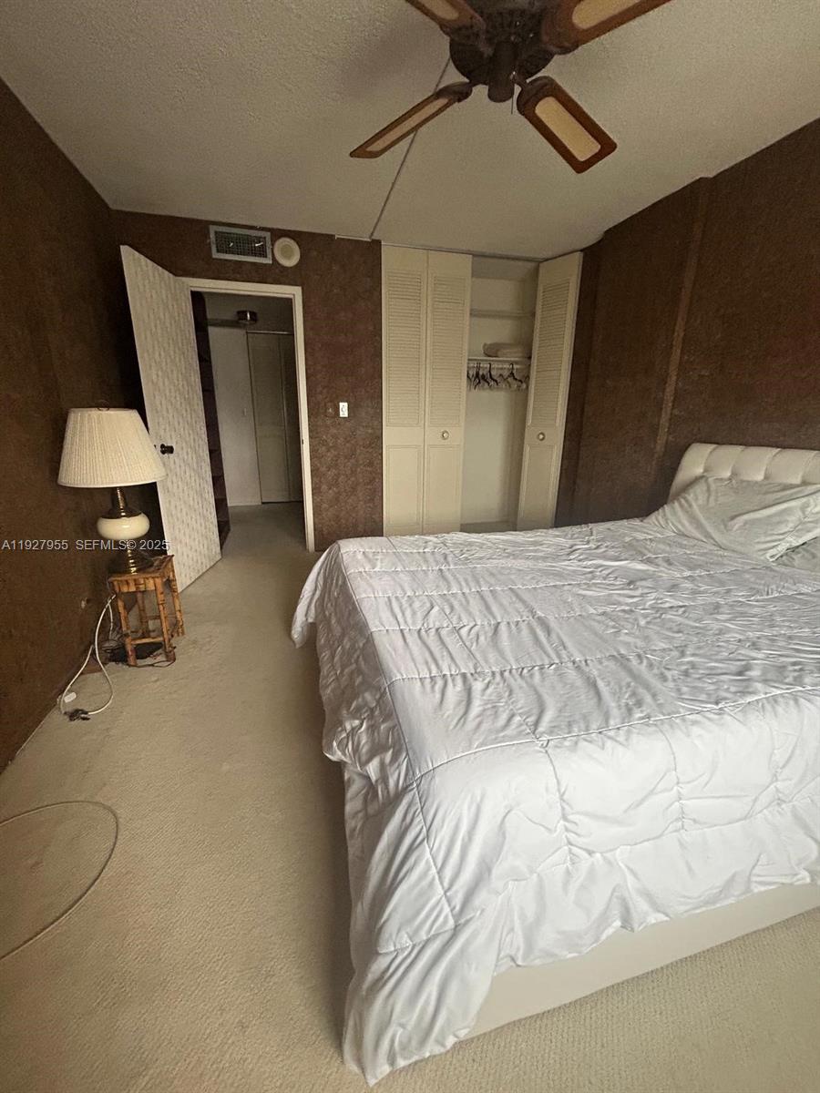 Подробнее 1820 2 / 2 1275 кв.футов $ 2025-12-09 0 Фото