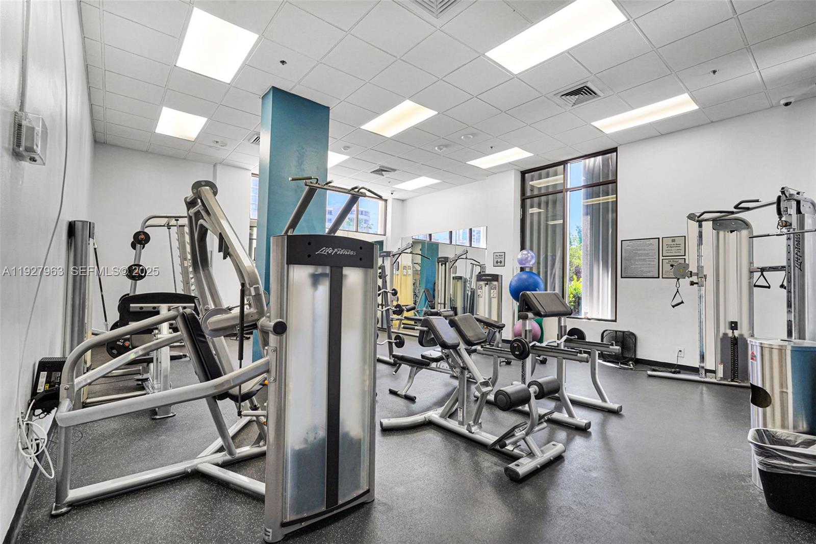 606 2 / 2 1521 sq. ft. $ 2025-12-11 0 Photo