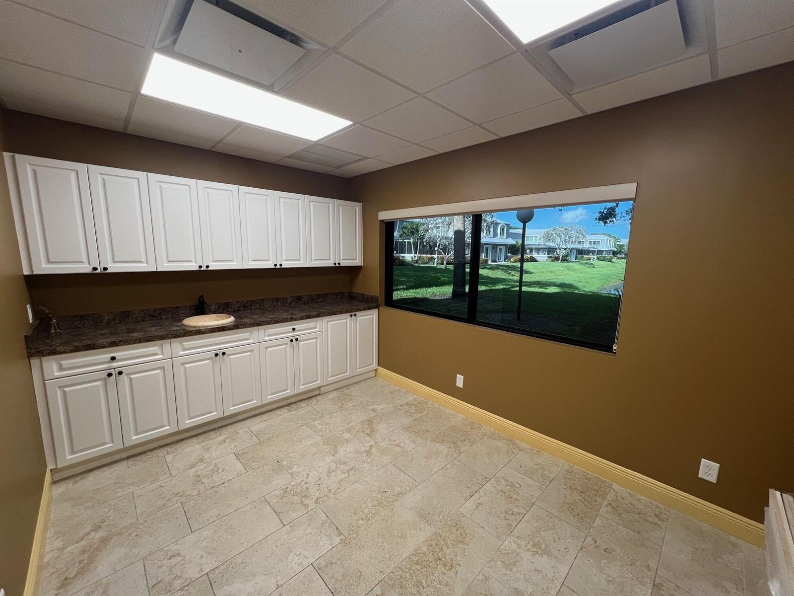 Ver detalles 101 / 1 sq. ft. $ 2025-12-12 0 foto
