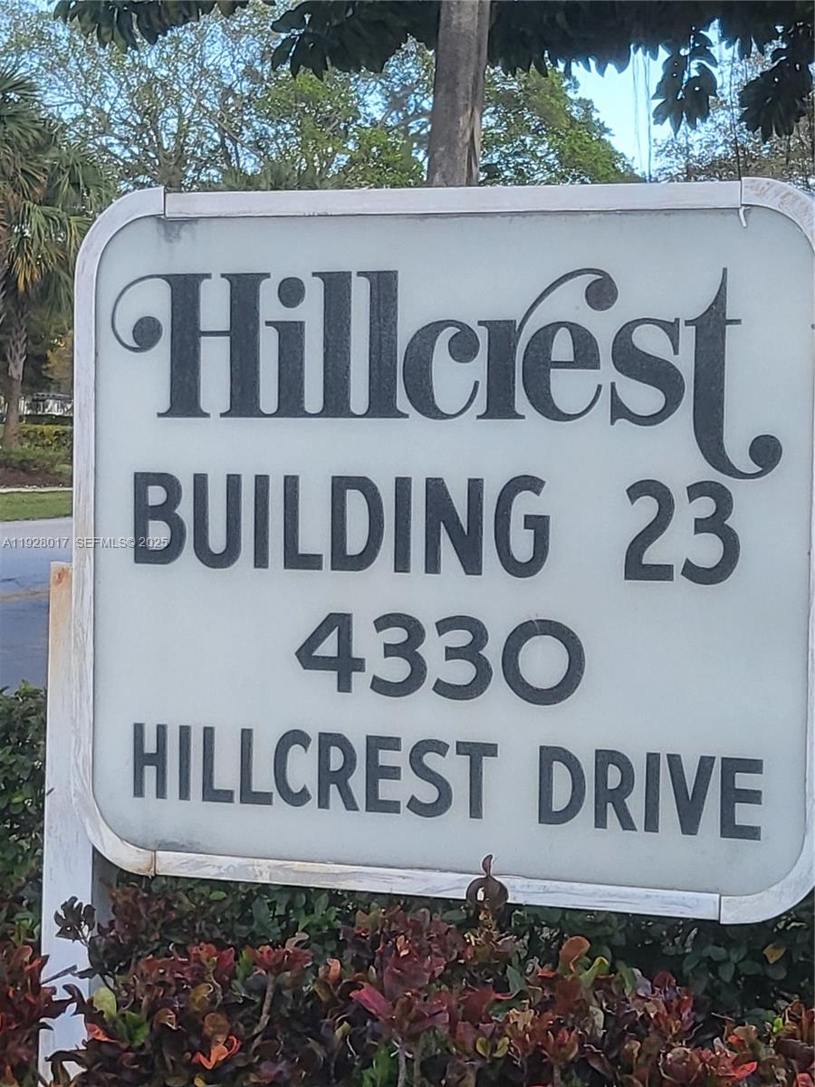 See details 405 1 / 2 844 sq. ft. $ 2025-12-09 0 Photo