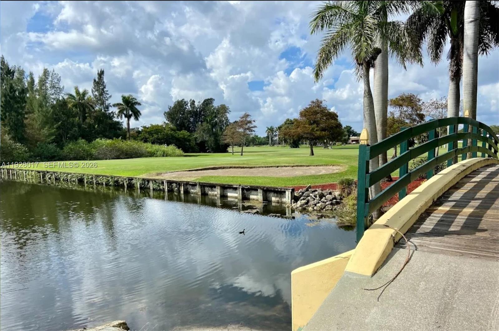 405 1 / 2 844 sq. ft. $ 2025-12-09 0 Photo