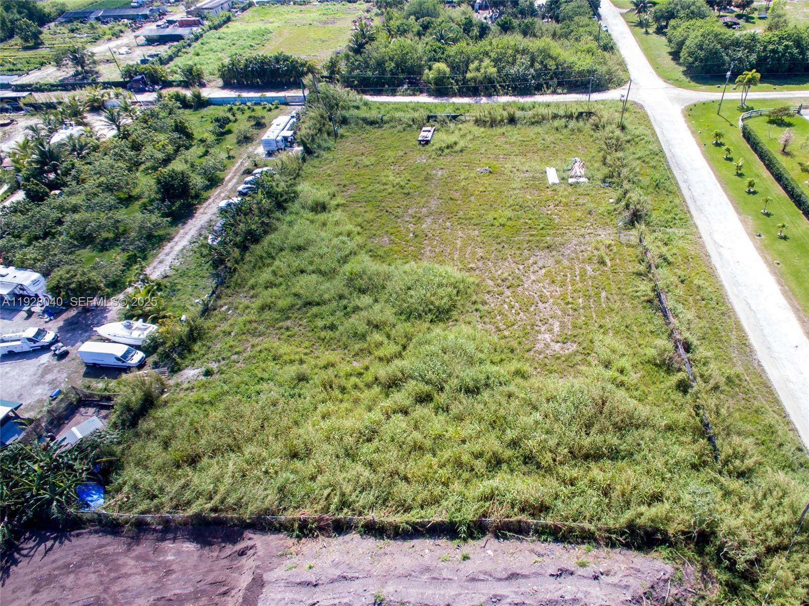 See details / sq. ft. $ 2025-12-09 0 Photo