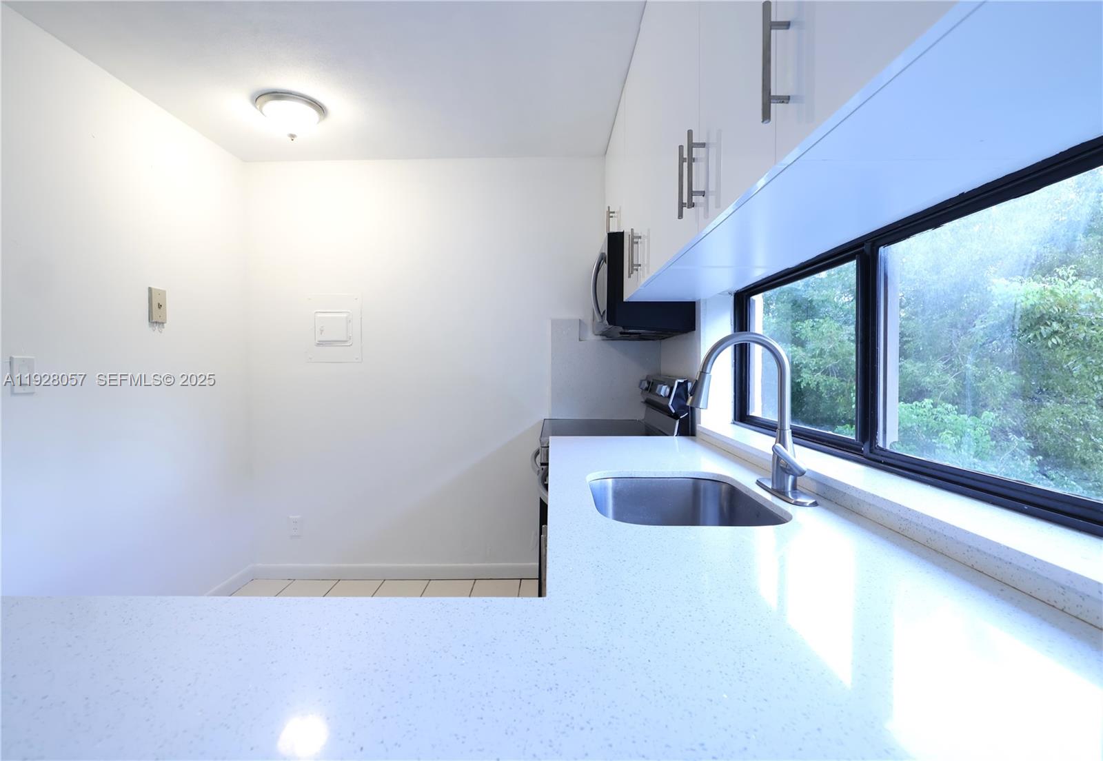 Photo of 17021 Bay Rd #517, Sunny Isles Beach, Florida, 33160 -