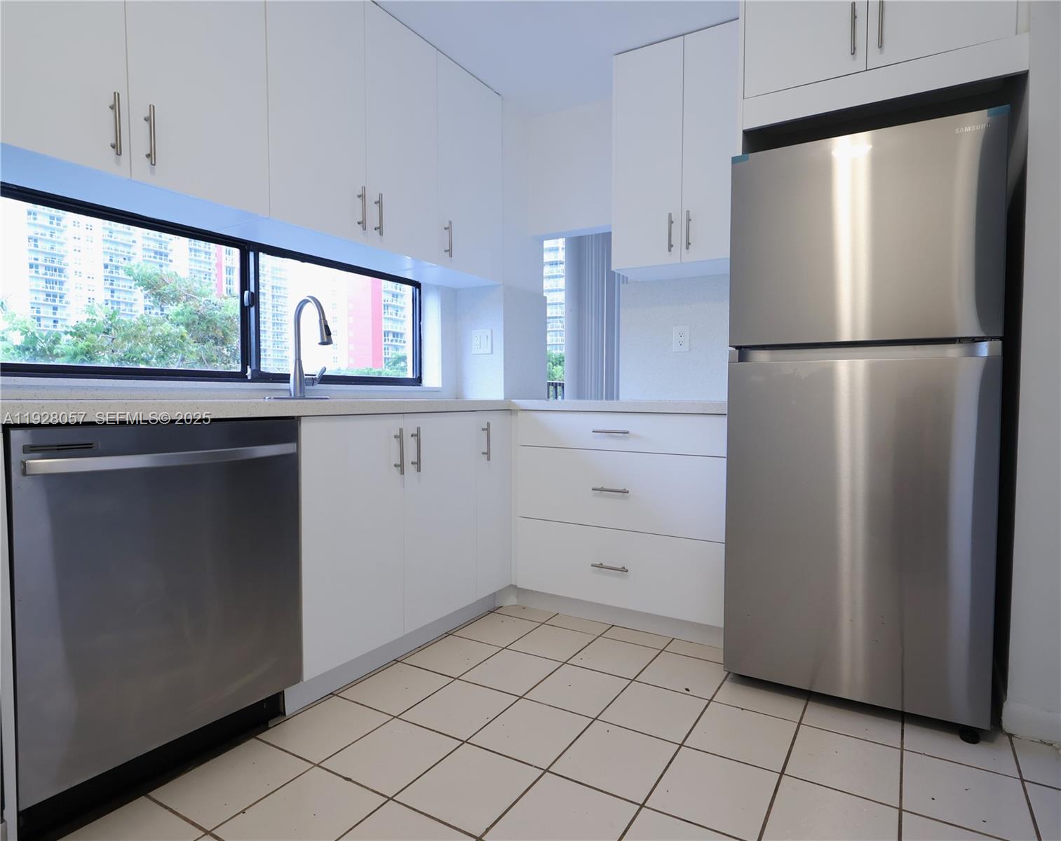 Photo of 17021 Bay Rd #517, Sunny Isles Beach, Florida, 33160 -