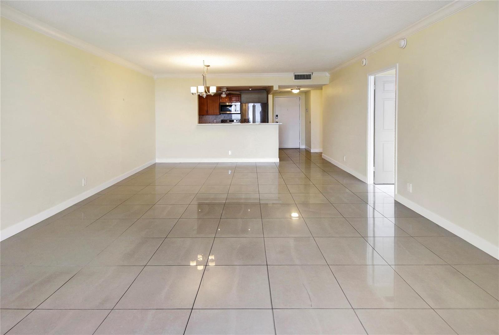 Photo of 2500 Parkview  #1710, Hallandale Beach, Florida, 33009 - Photo 10
