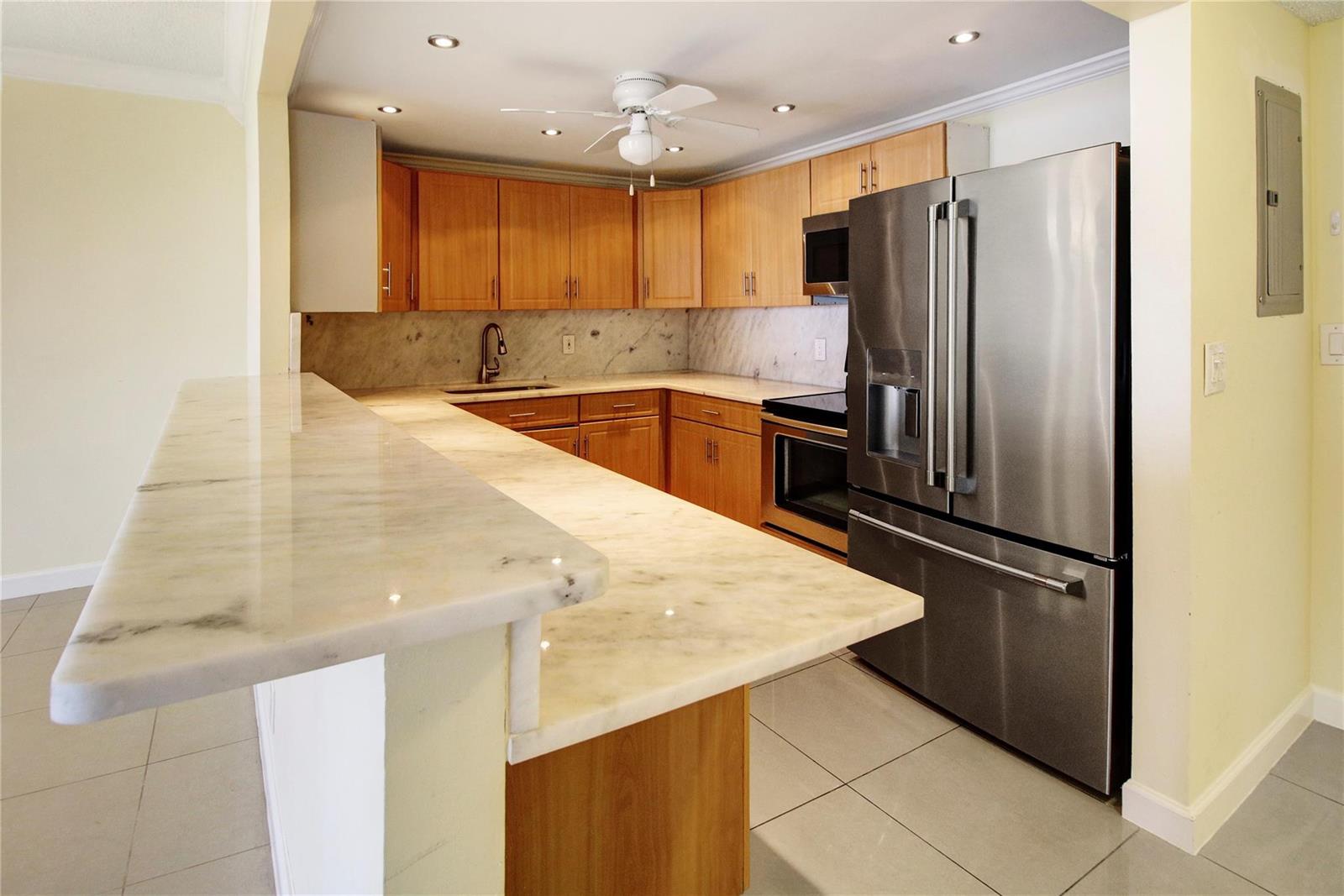 Photo of 2500 Parkview  #1710, Hallandale Beach, Florida, 33009 - Photo 12