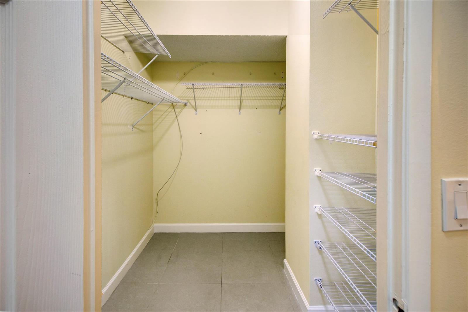 Photo of 2500 Parkview  #1710, Hallandale Beach, Florida, 33009 - Photo 17