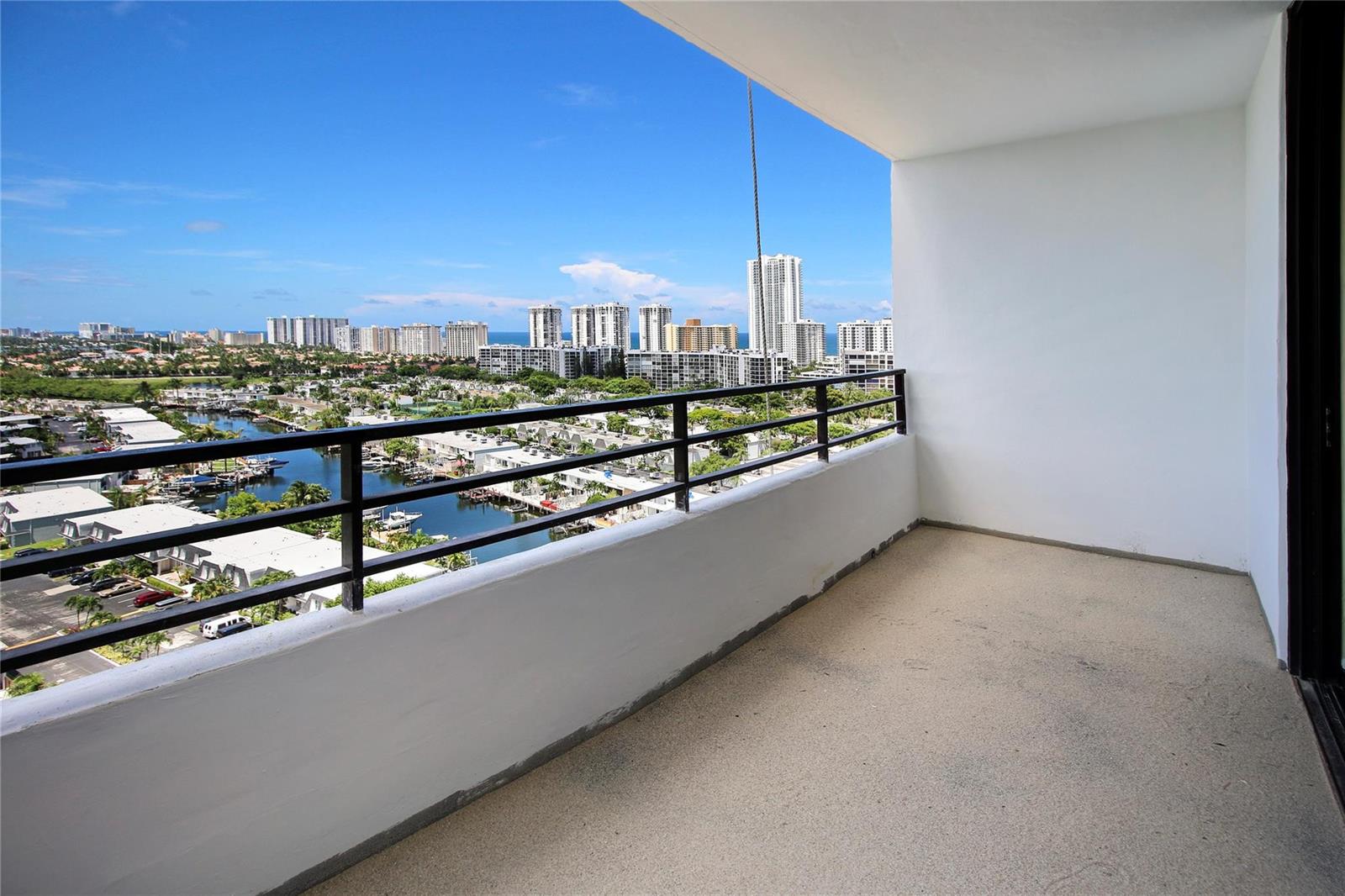 Photo of 2500 Parkview  #1710, Hallandale Beach, Florida, 33009 - Photo 24