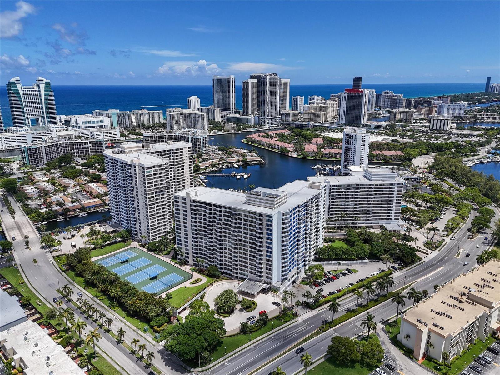 Photo of 2500 Parkview  #1710, Hallandale Beach, Florida, 33009 - Photo 32