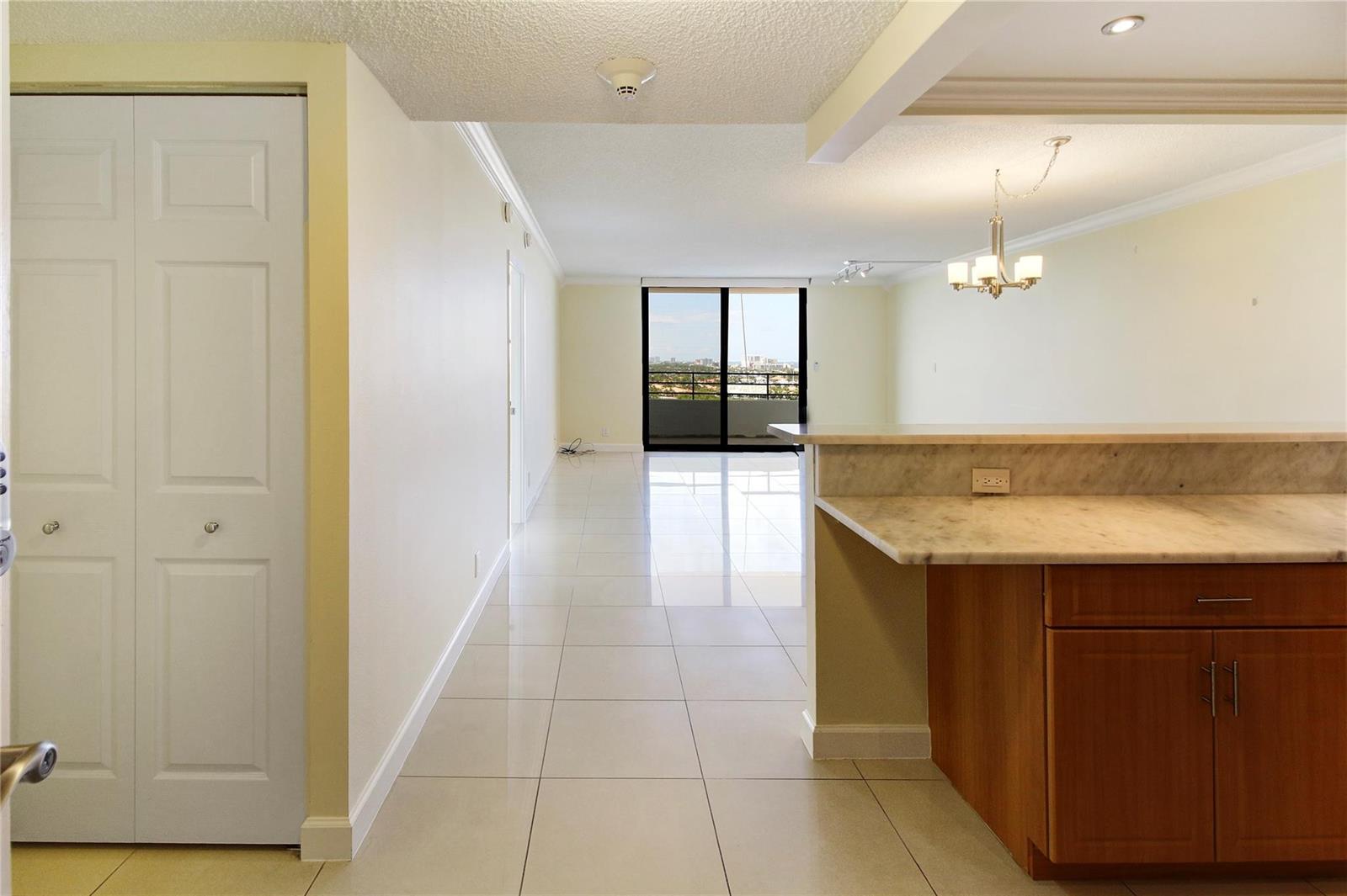 Photo of 2500 Parkview  #1710, Hallandale Beach, Florida, 33009 - Photo 8