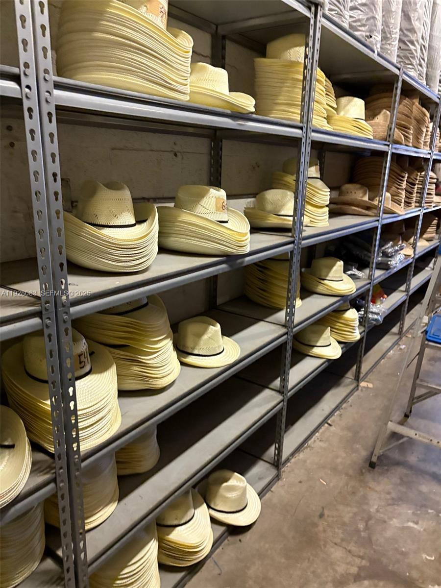 Ver detalles / sq. ft. $ 2025-12-09 0 foto