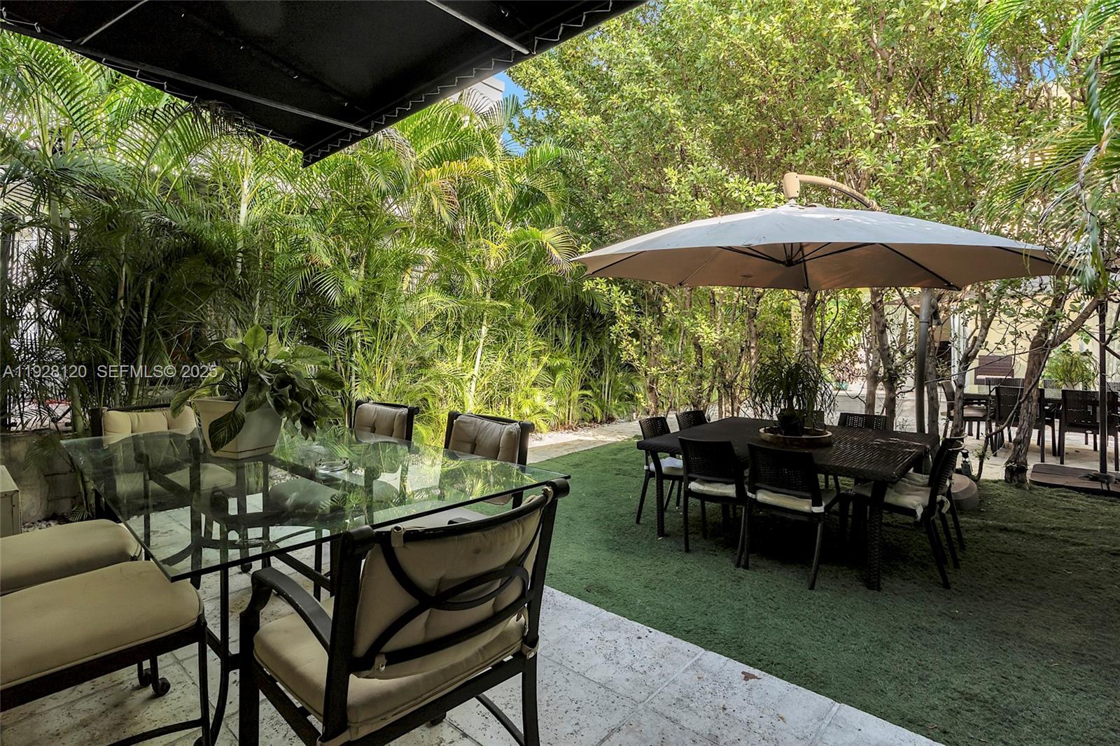 See details / 1760 sq. ft. $ 2025-12-09 0 Photo