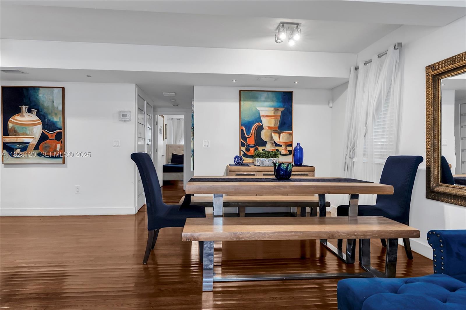 See details / 1760 sq. ft. $ 2025-12-09 0 Photo