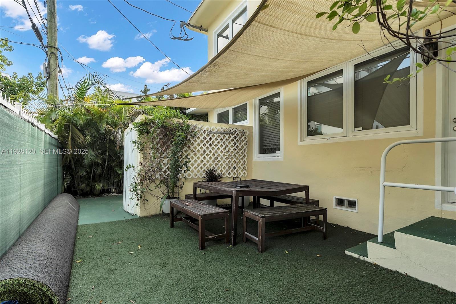 See details / 1760 sq. ft. $ 2025-12-09 0 Photo