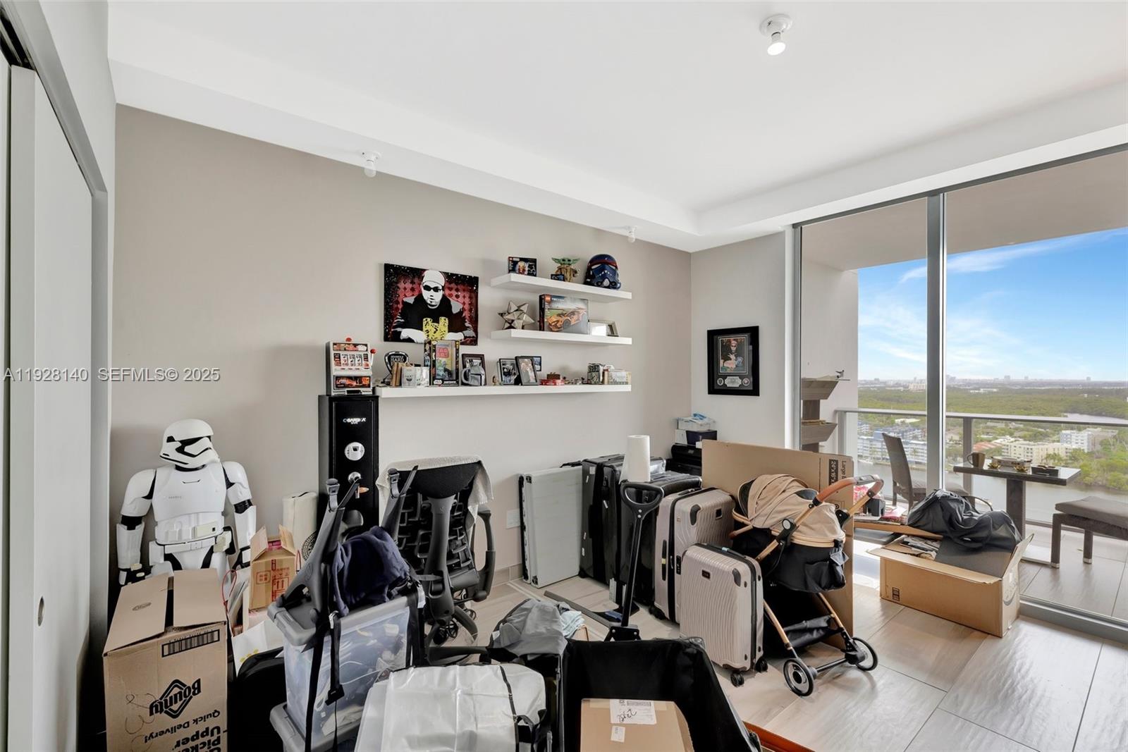 Photo of 17111 Biscayne Blvd #2308, North Miami Beach, Florida, 33160 -