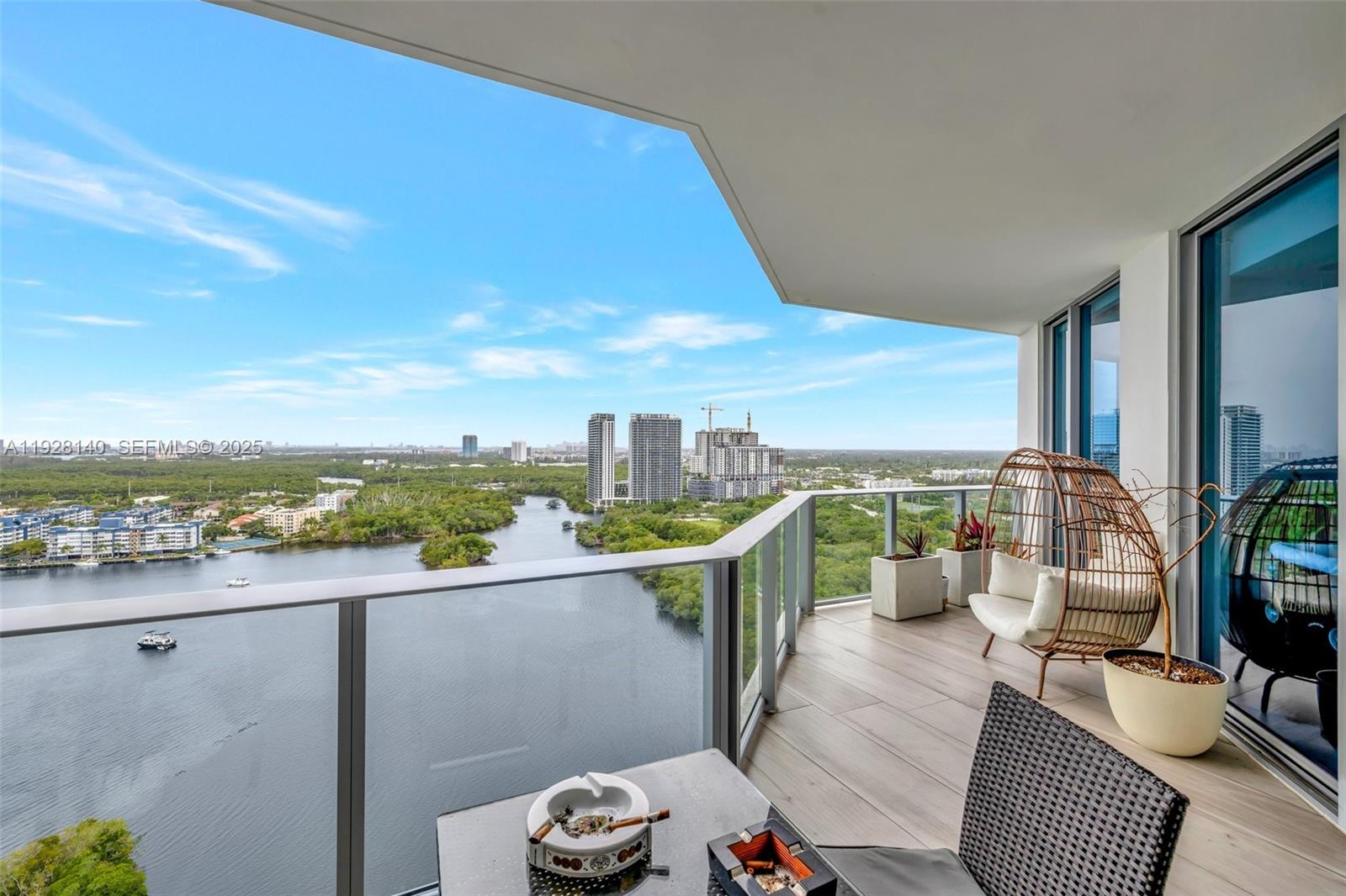 Photo of 17111 Biscayne Blvd #2308, North Miami Beach, Florida, 33160 -