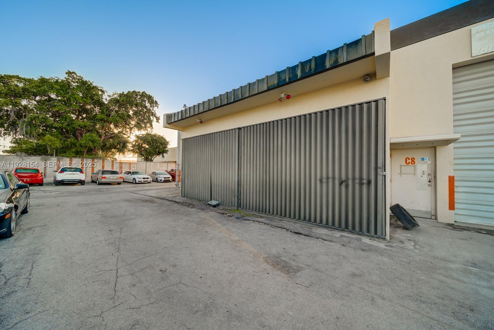 Ver detalles / sq. ft. $ 2025-12-09 0 foto