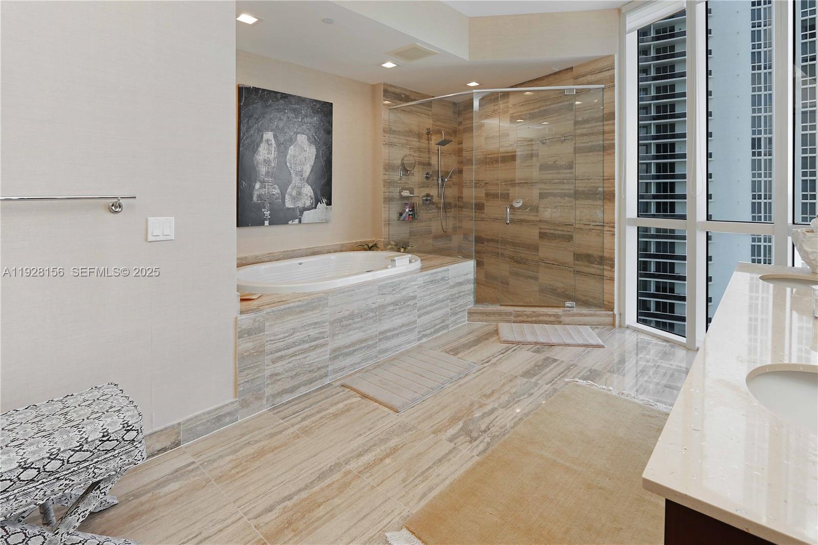 1101 3 / 4 2768 sq. ft. $ 2025-12-09 0 Photo