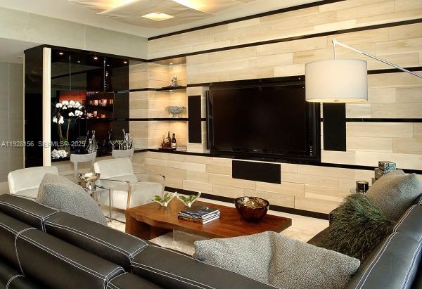 Ver detalles 1101 3 / 4 2768 sq. ft. $ 2025-12-09 0 foto