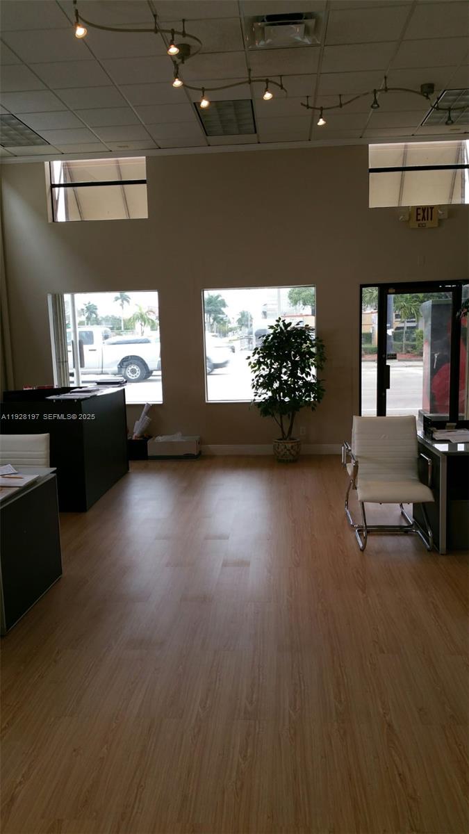   /   sq. ft. $ 2025-12-09 0 Photo