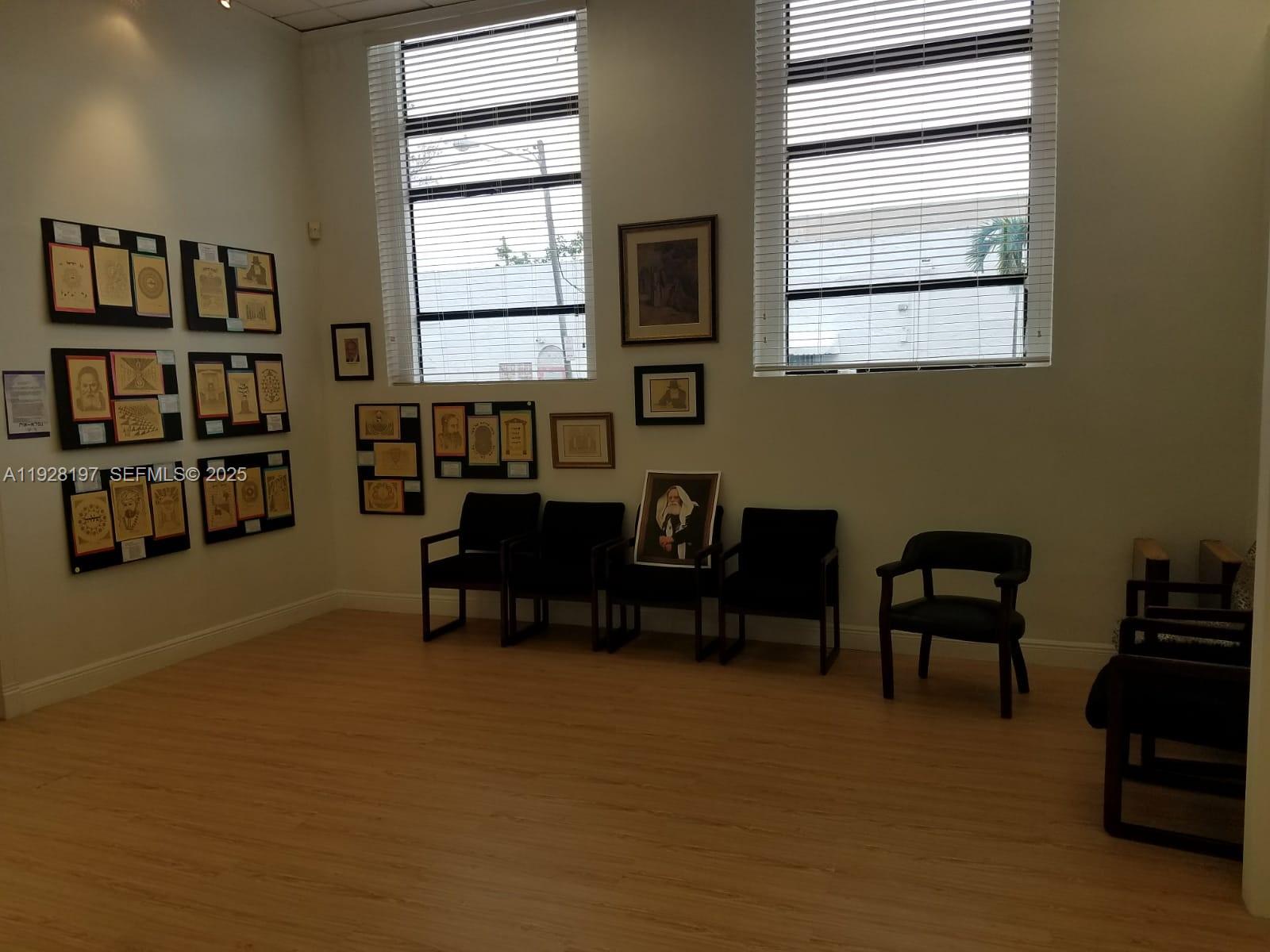   /   sq. ft. $ 2025-12-09 0 Photo