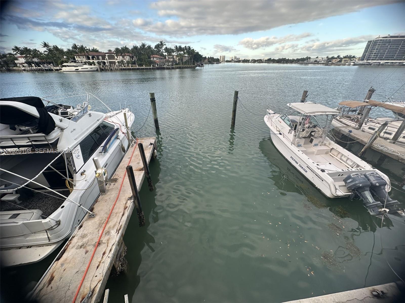 See details / sq. ft. $ 2025-12-09 0 Photo