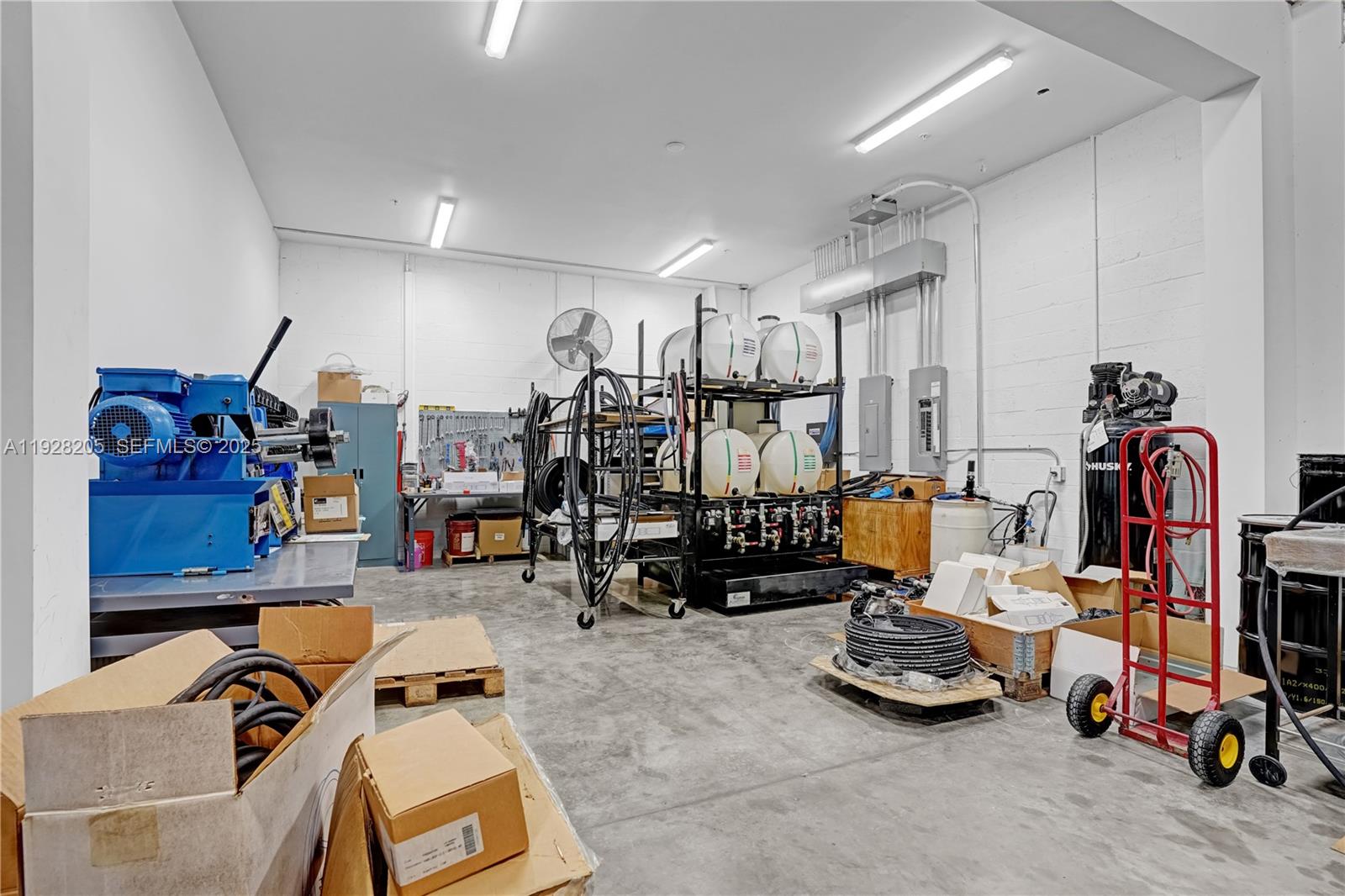 Подробнее / кв.футов $ 2025-12-09 0 Фото