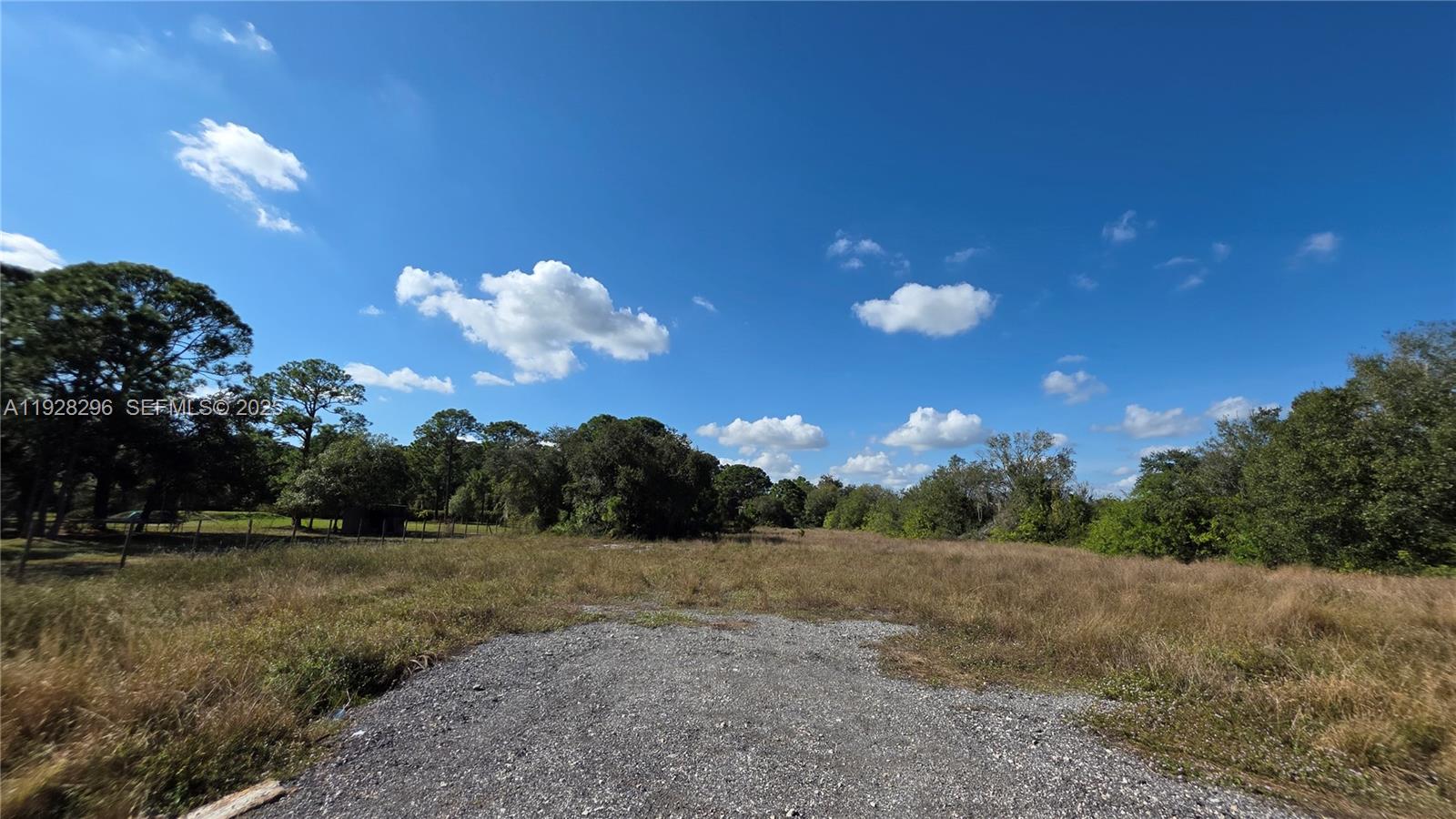 Ver detalles / sq. ft. $ 2025-12-10 0 foto