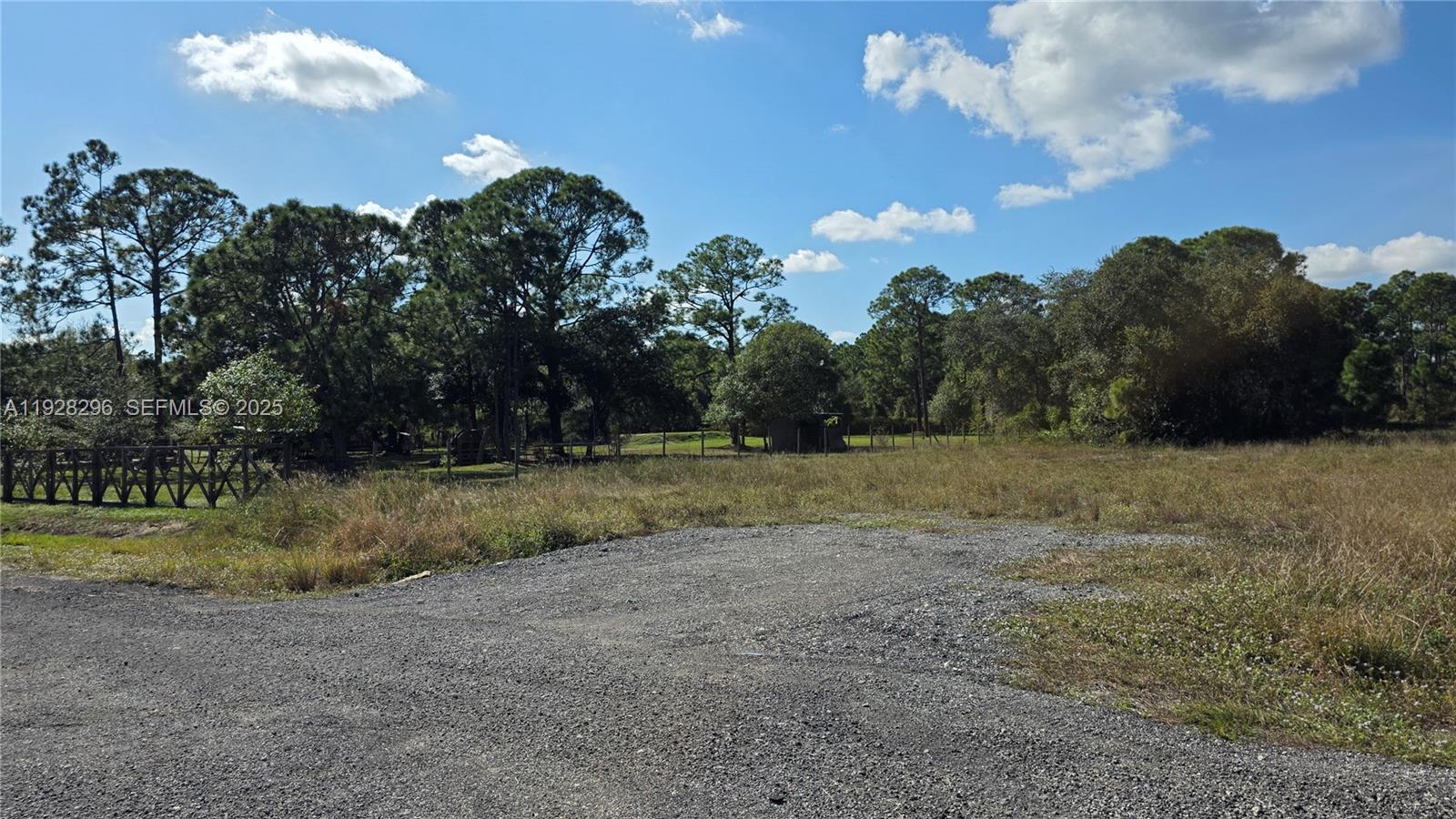 Ver detalles / sq. ft. $ 2025-12-10 0 foto