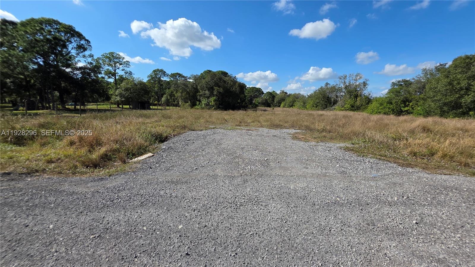 Ver detalles / sq. ft. $ 2025-12-10 0 foto