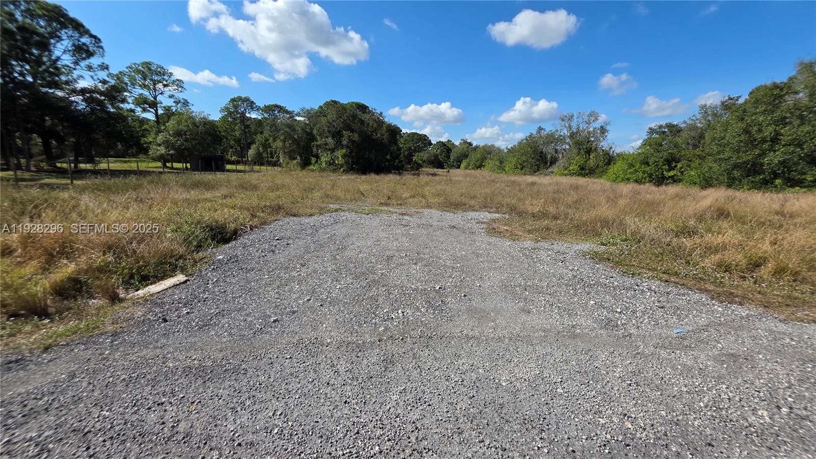 Ver detalles / sq. ft. $ 2025-12-10 0 foto