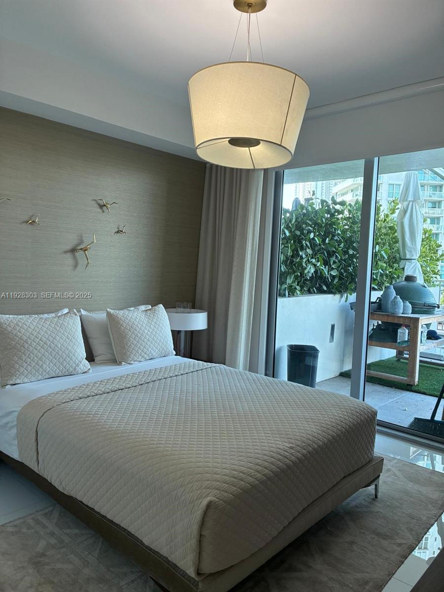 See details 4-506 3 / 4 2726 sq. ft. $ 2025-12-10 0 Photo