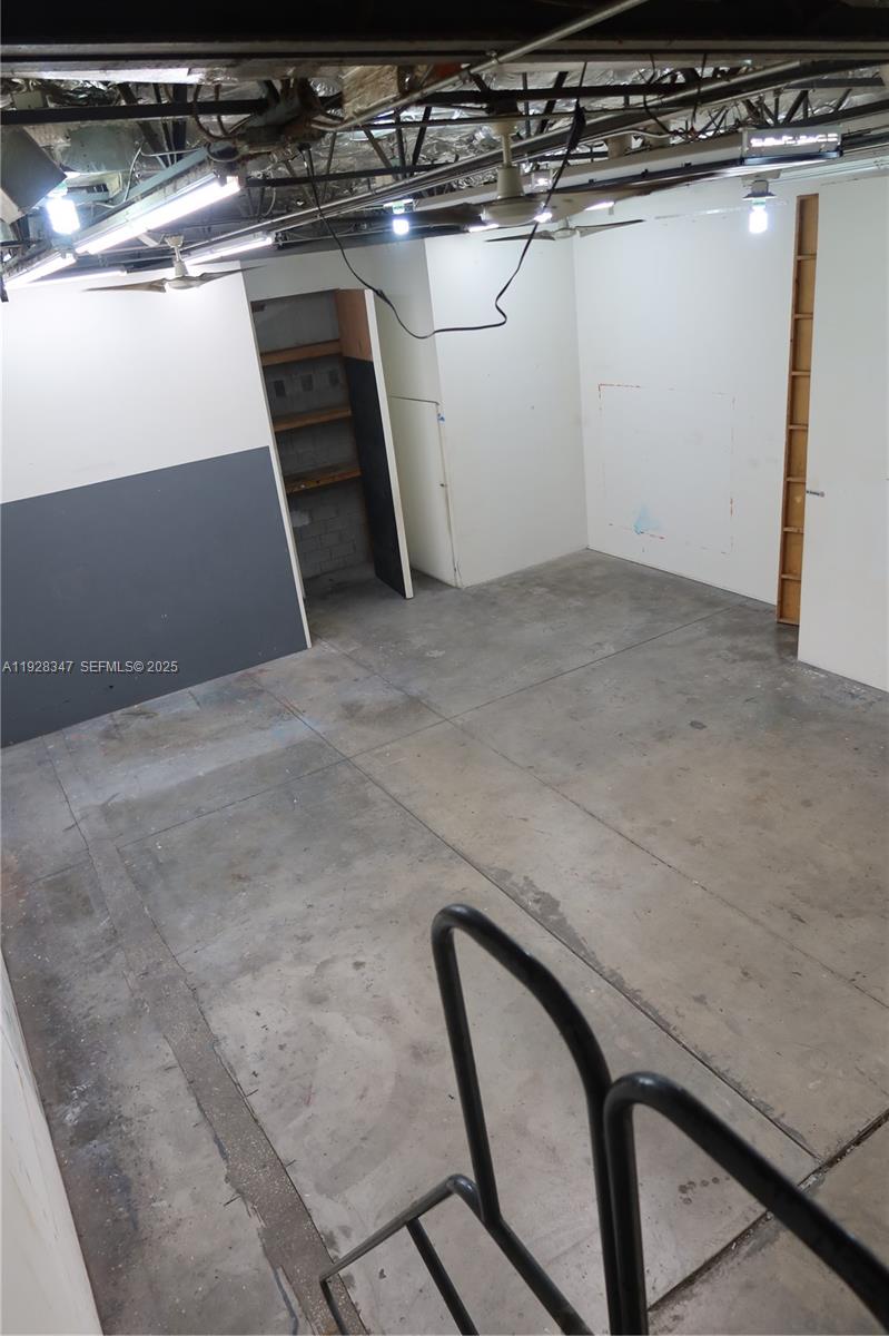 See details / sq. ft. $ 2025-12-10 0 Photo
