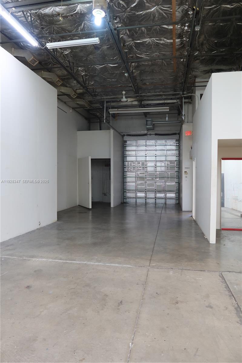 See details / sq. ft. $ 2025-12-10 0 Photo