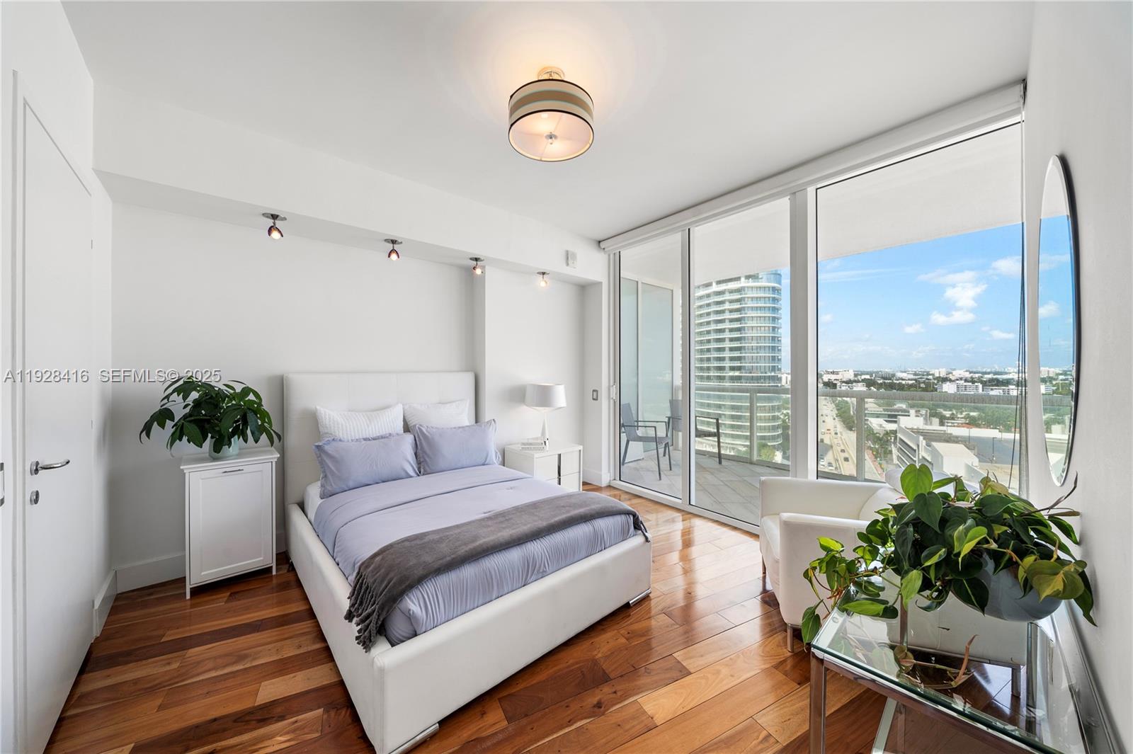 Photo of 450 Alton Rd #1610, Miami Beach, Florida, 33139 -