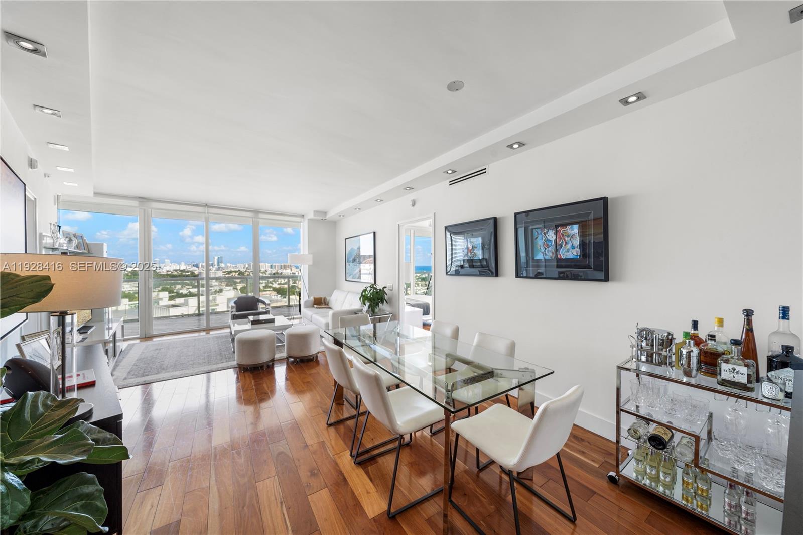 Photo of 450 Alton Rd #1610, Miami Beach, Florida, 33139 -