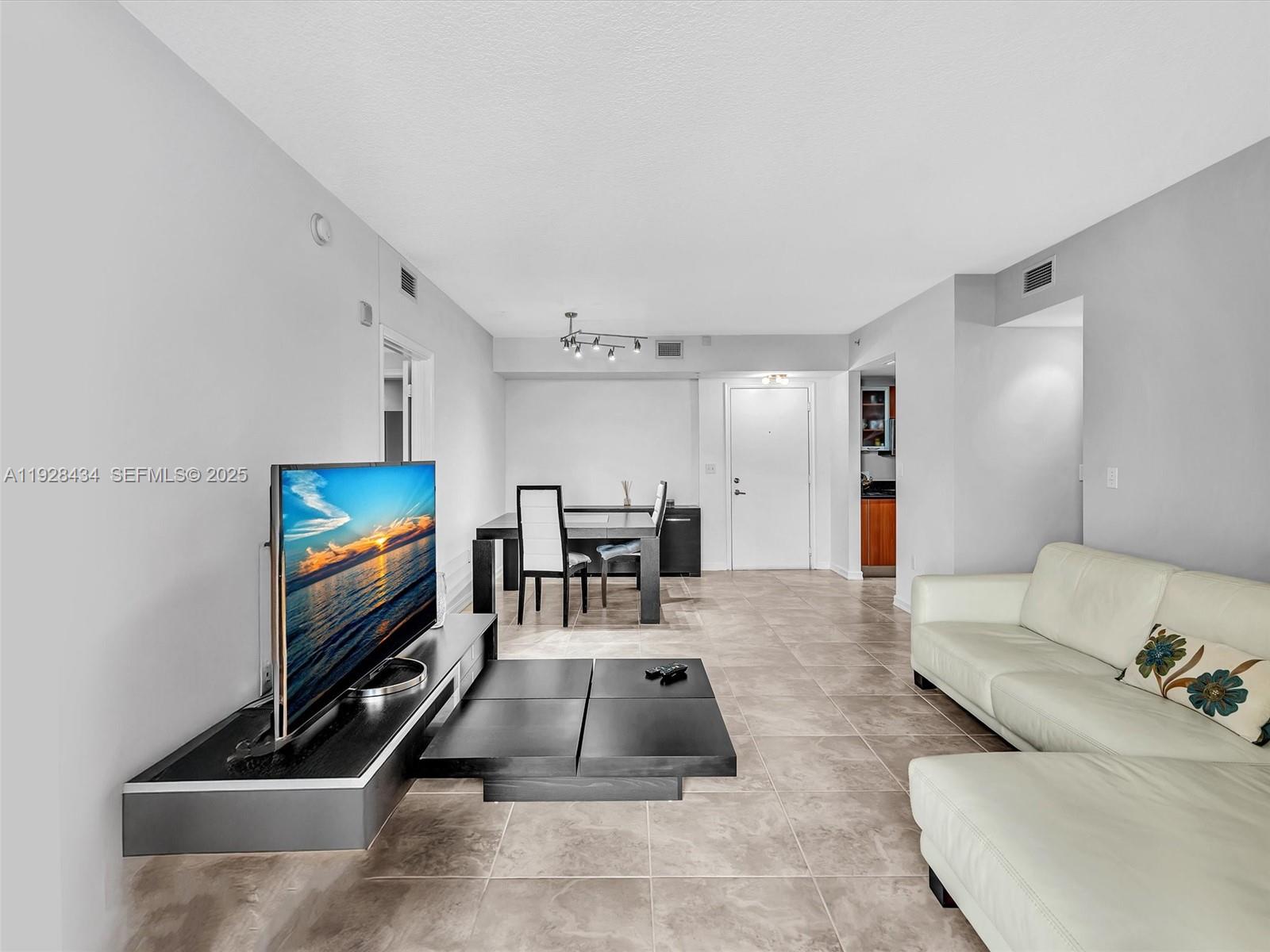 Photo of 18800 29th Ave #822, Aventura, Florida, 33180 -