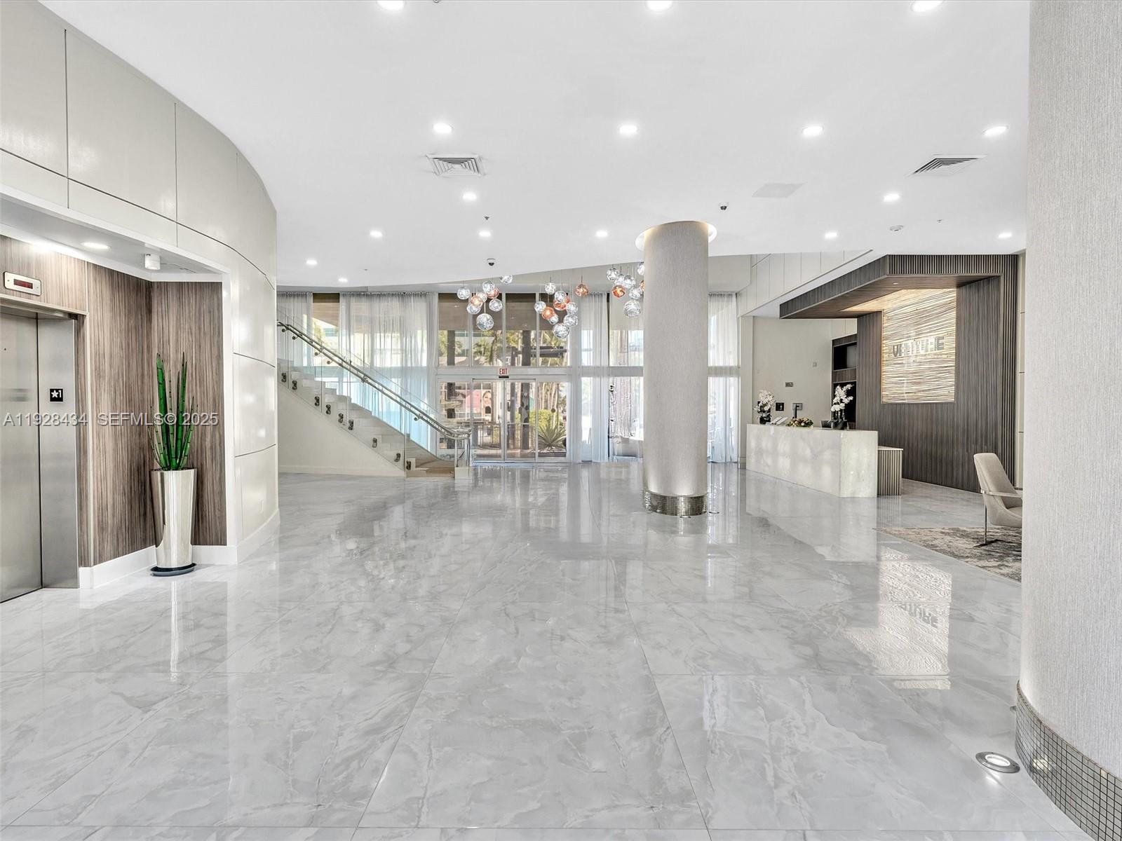 Photo of 18800 29th Ave #822, Aventura, Florida, 33180 - 24/7 Attended Modern Lobby