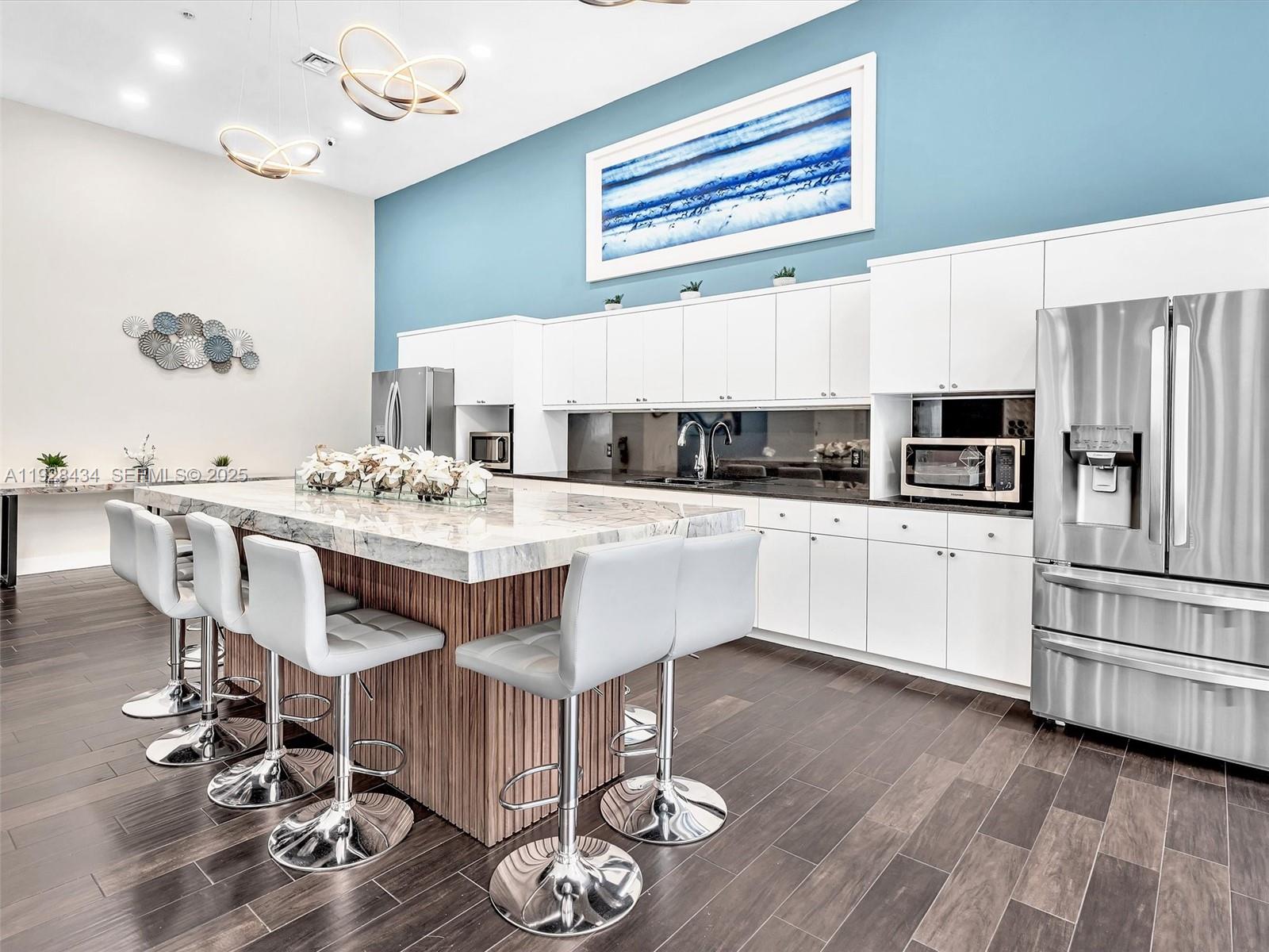 Photo of 18800 29th Ave #822, Aventura, Florida, 33180 -