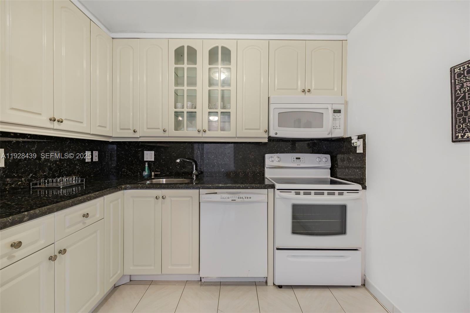 Photo of 2017 Ocean Dr #606, Hallandale Beach, Florida, 33009 -