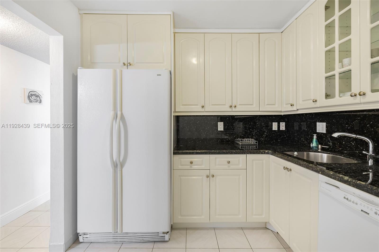 Photo of 2017 Ocean Dr #606, Hallandale Beach, Florida, 33009 -