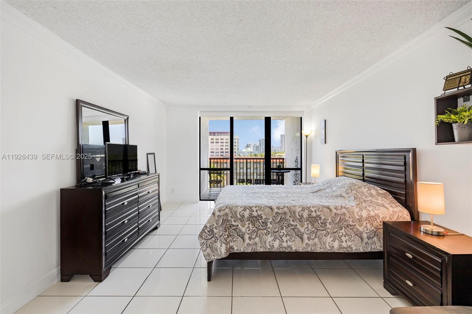 Photo of 2017 Ocean Dr #606, Hallandale Beach, Florida, 33009 -